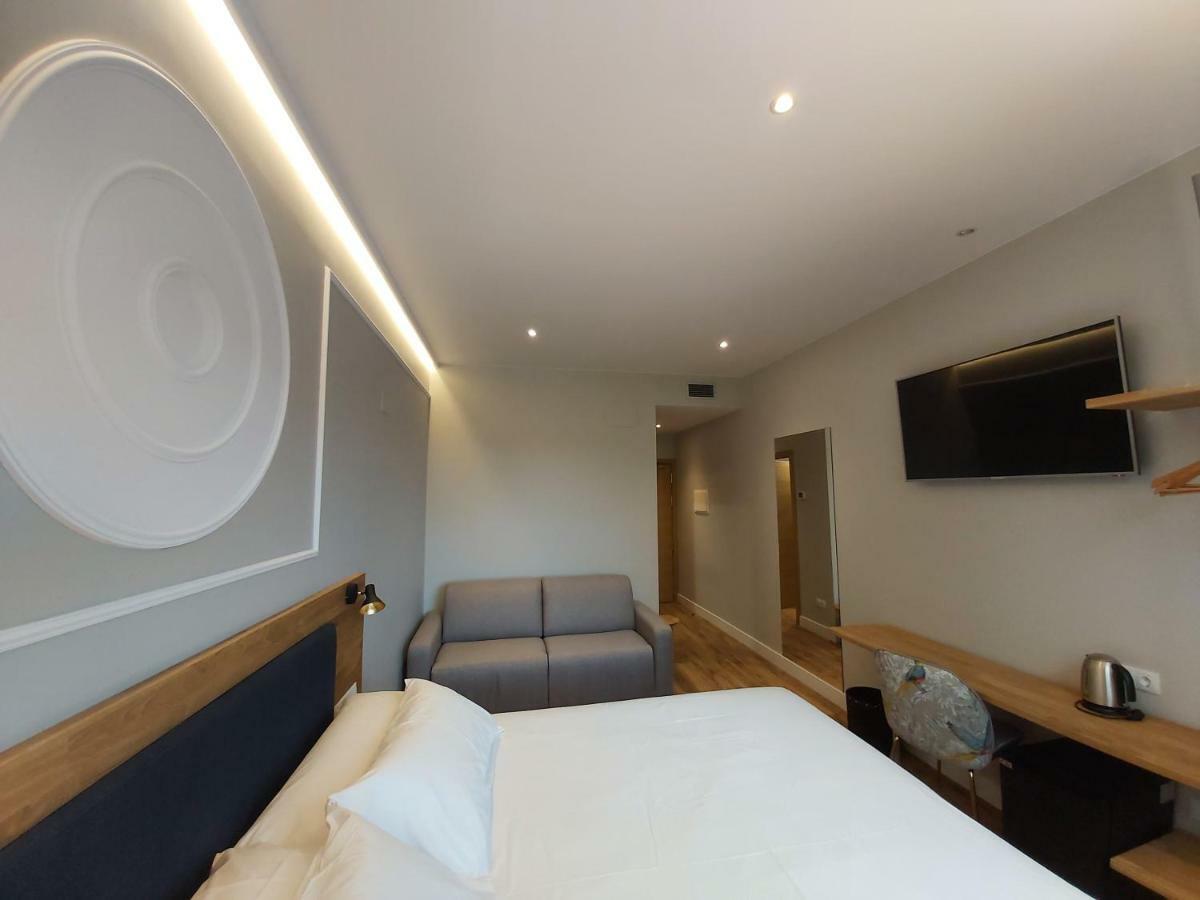 Habital Suites Jaca Exterior foto